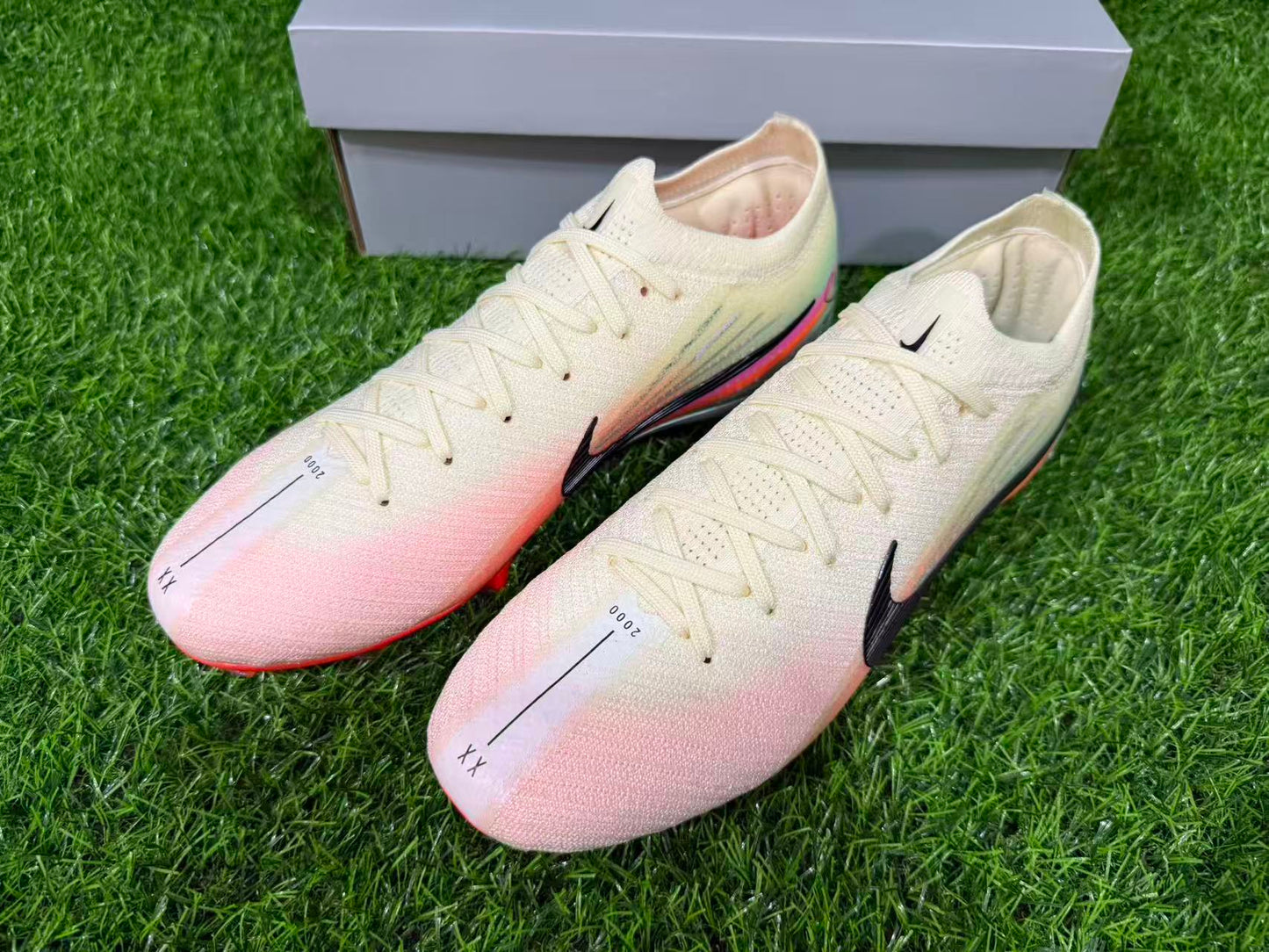 Nike Air Zoom Mercurial Vapor XV Elite