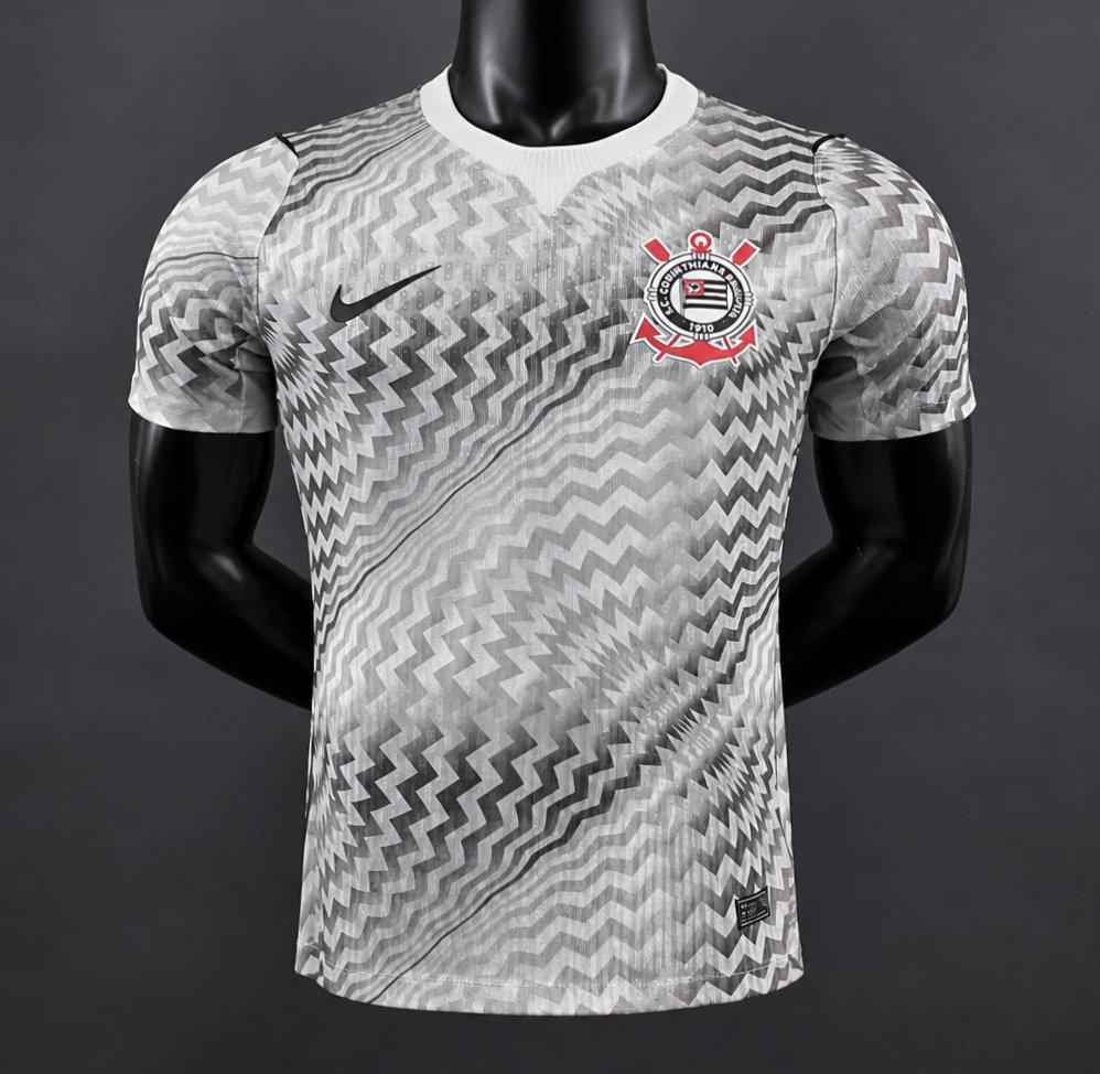 Player Version 26/27 Corinthians Goalkeeper Jersey With Distinctive Black/White Zigzag Pattern