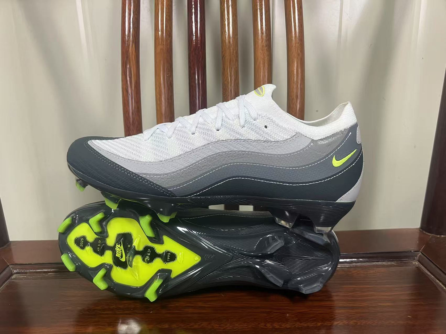 Nike Air Zoom Mercurial Vapor XV Elite
