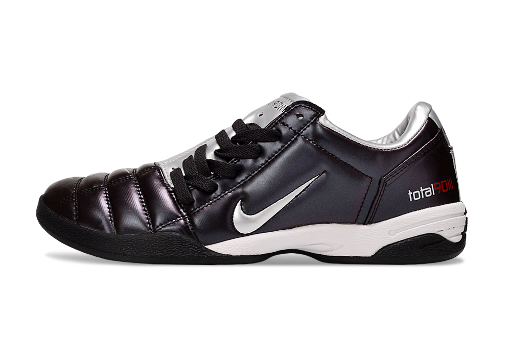 NIKE T90 IC