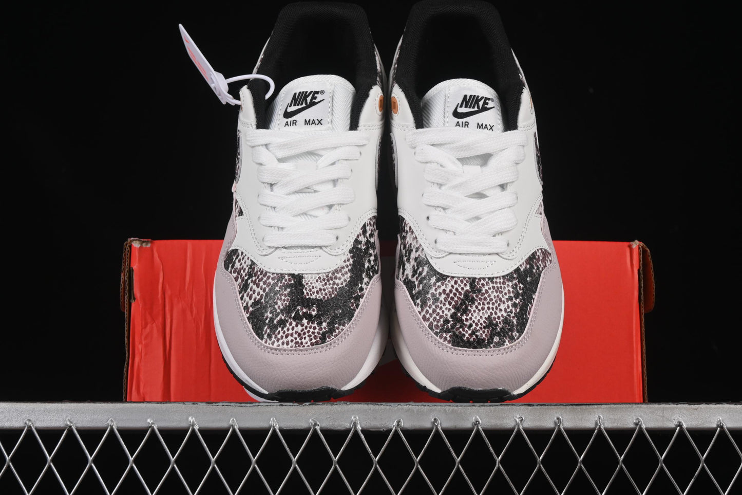 Nike Air Max 1 Retro Running Shoes with Half-Sole Air Cushion - HF5338-100
