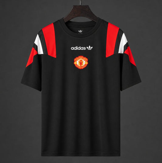 26/27 Manchester United EQT Black Jersey