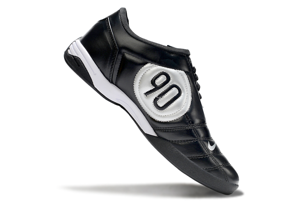 NIKE T90 IC