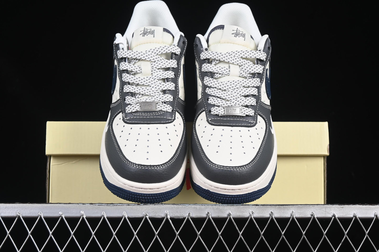 Nike Air Force 1 '07 Low Stussy Collaboration Navy Grey Casual Sneakers - XS1958-519