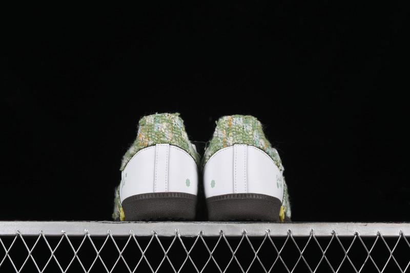 Adidas Originals Samba OG Low-Top Casual Sneakers with Panda Mischief Design - B75806