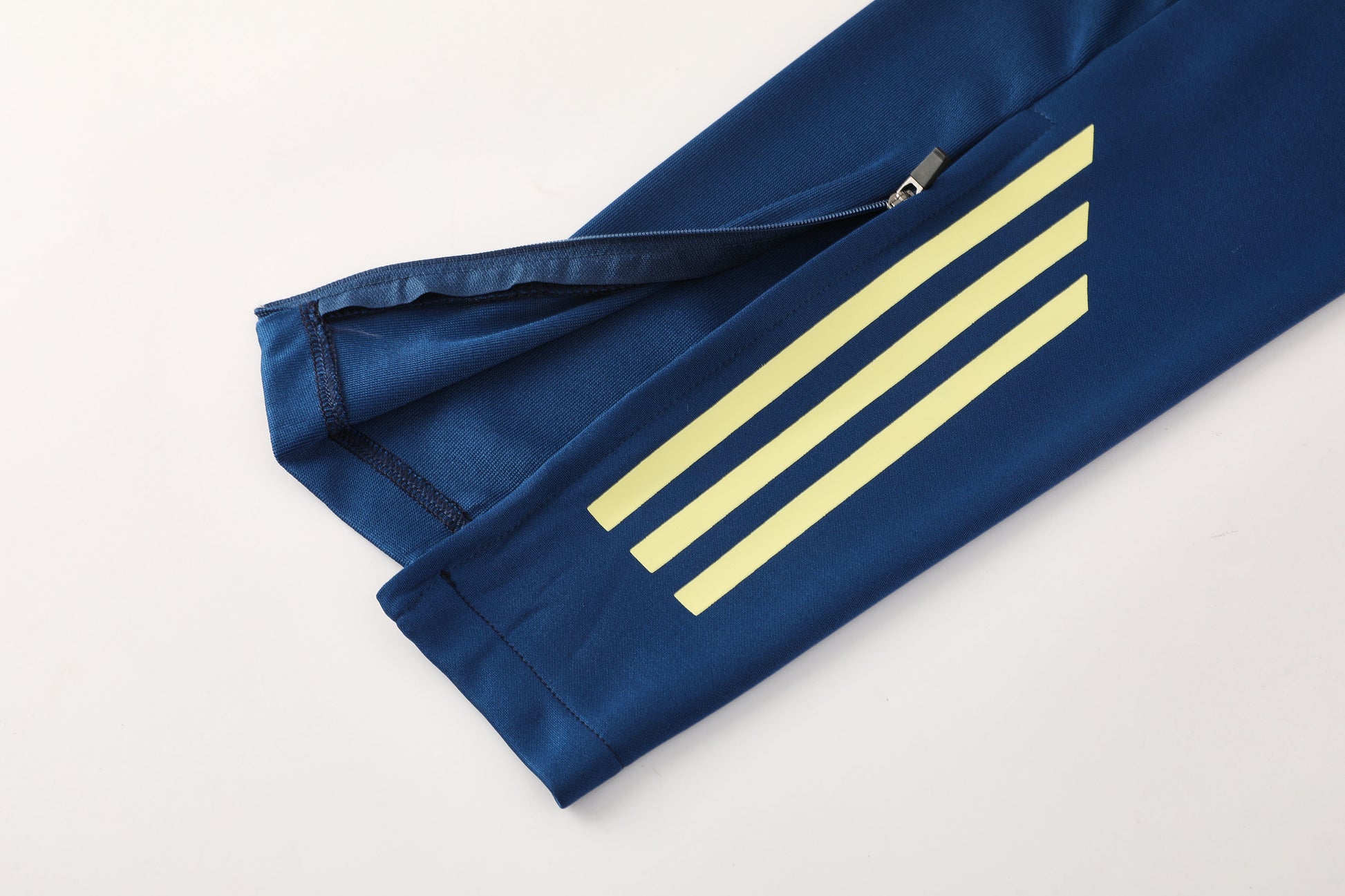 AB09 Azure S-2XL