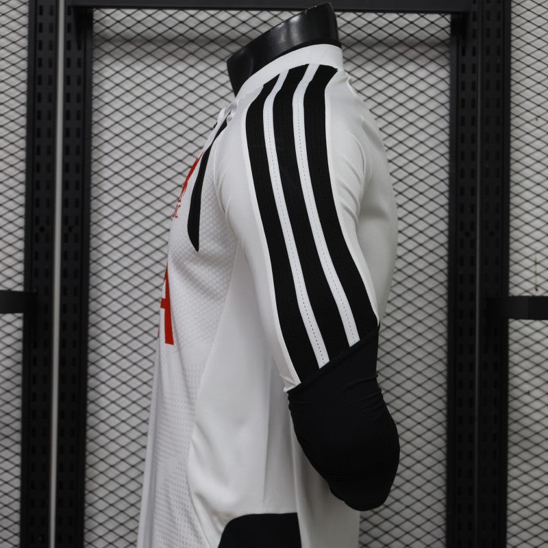 Player Version 26/27 Liverpool FC White Long Sleeve Jersey