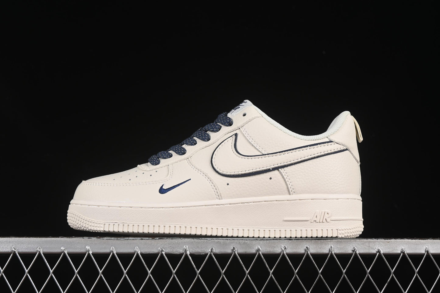 Nike Air Force 1'07 Low Custom ID Official Sync Low-Top Casual Sneakers with 3M Reflective Stars - MJ0319-026