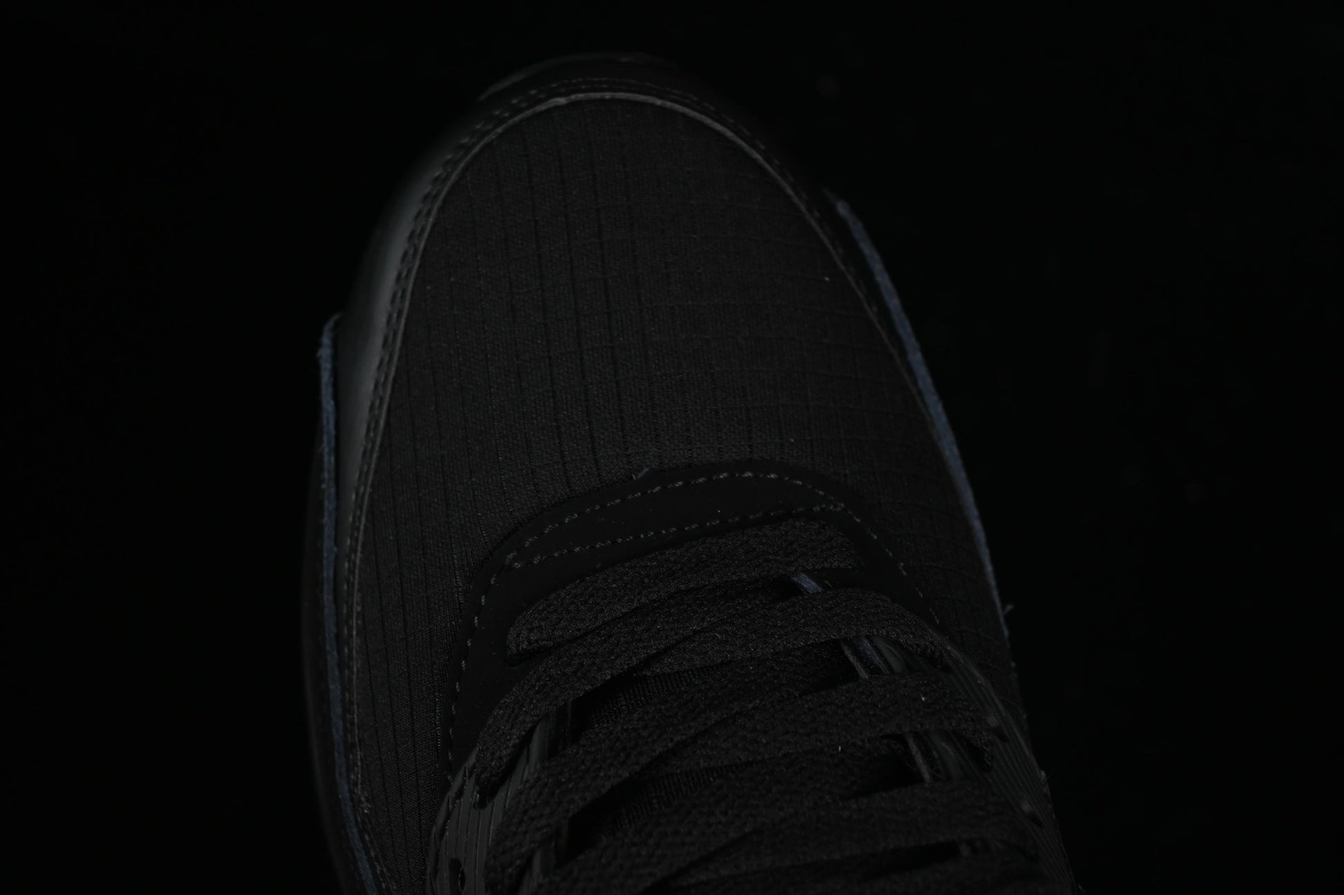 Nike Air Max 90 Retro Running Shoes with Air Cushion Technology - AJ1285-019