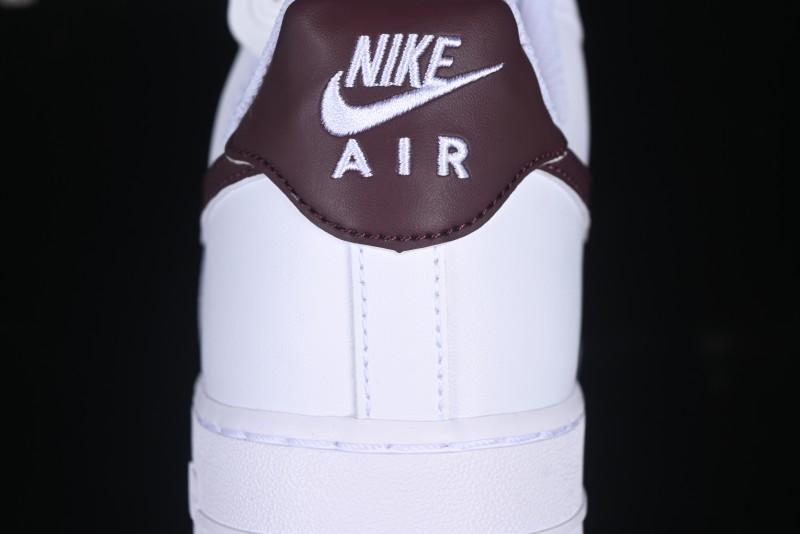 Nike Air Force 1 '07 Low Casual Sneakers with Full-Length Air Cushion - FJ4146-112