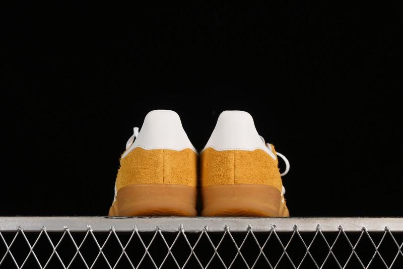 Adidas Originals Gazelle Indoor Retro Casual Sneakers with Slip-Resistant and Durable Low-Top Design - HQ8716