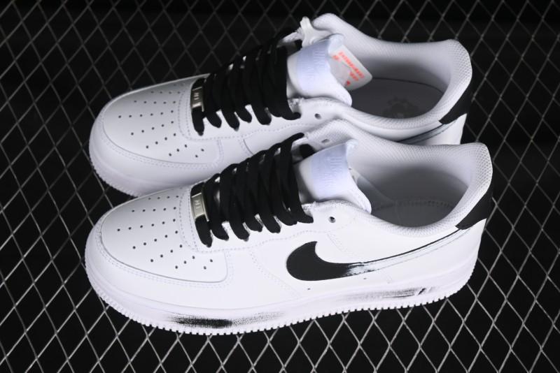 Nike Air Force 1 '07 Low Casual Sneakers in White-Black Gradient with Full-Length Air Cushion - ZH0316-078