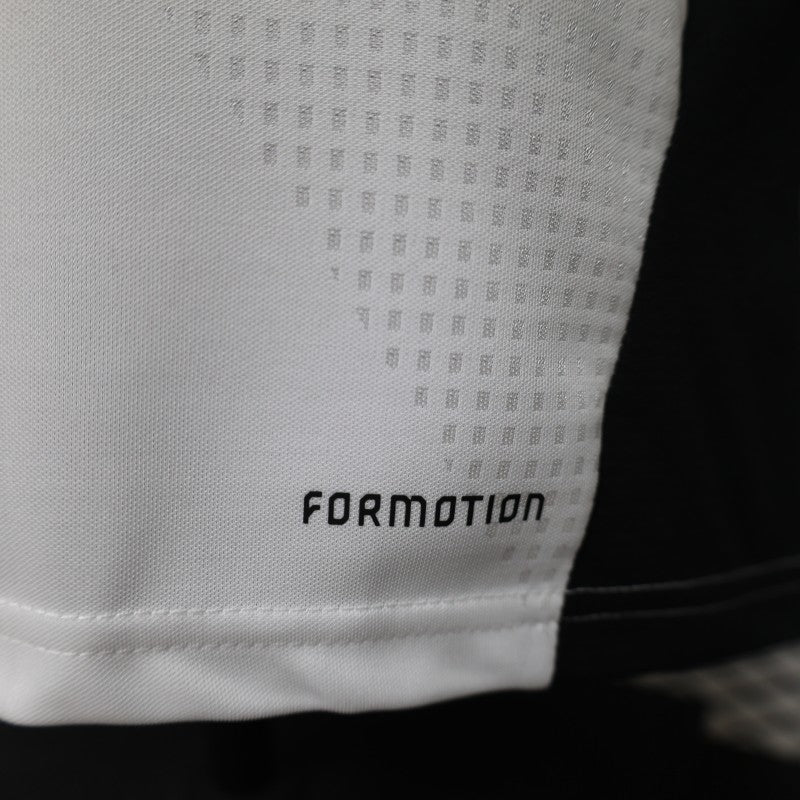 Player Version 26/27 Liverpool FC White Long Sleeve Jersey