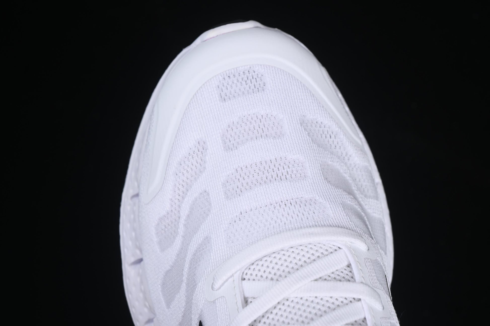 Adidas Climacool FW1221 Lightweight Running Shoes with Breathable Design - FW1221