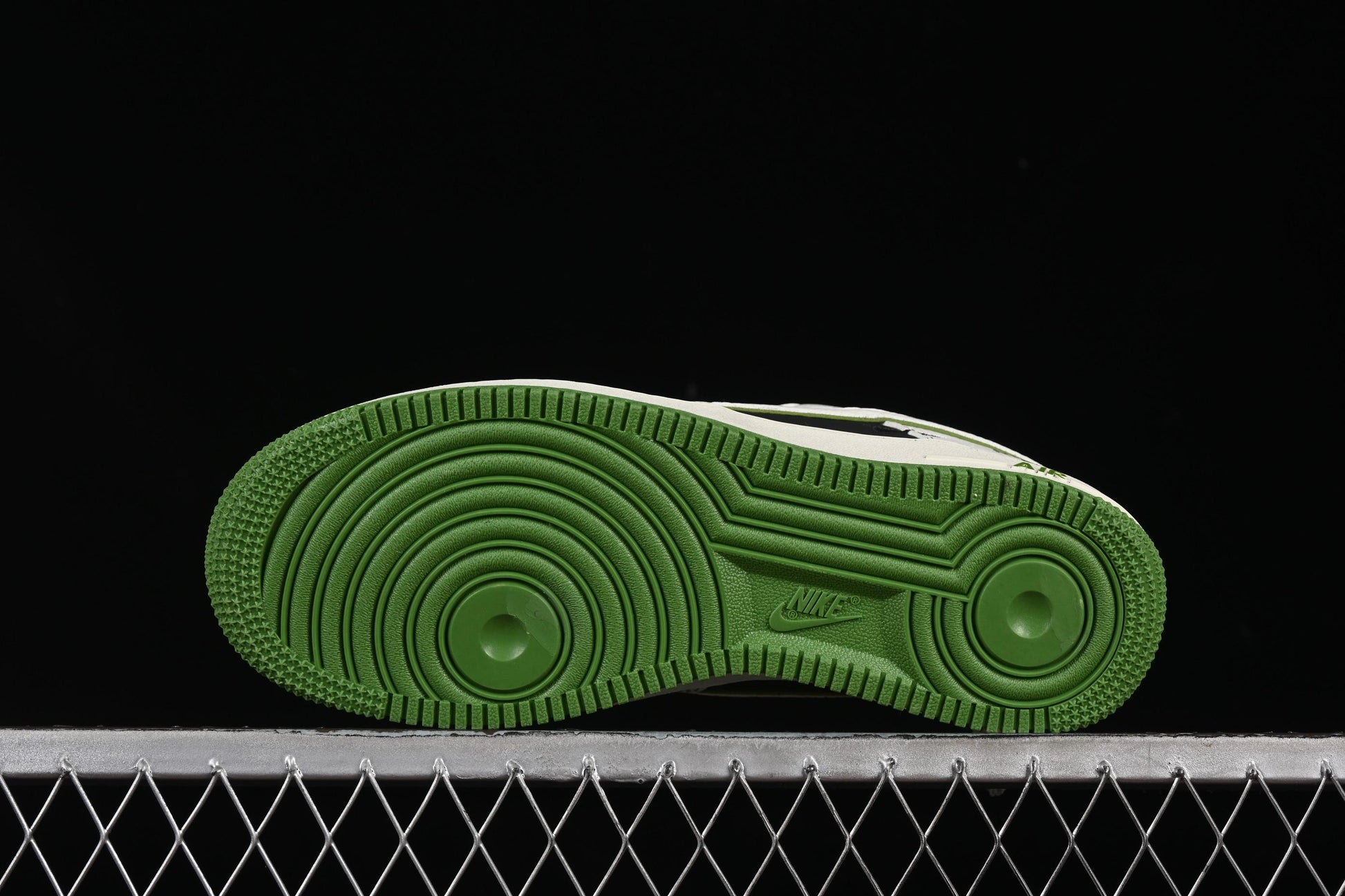 Nike Air Force 1 '07 Low The North Face Collaboration White Black Green Casual Sneakers - SC9207-527