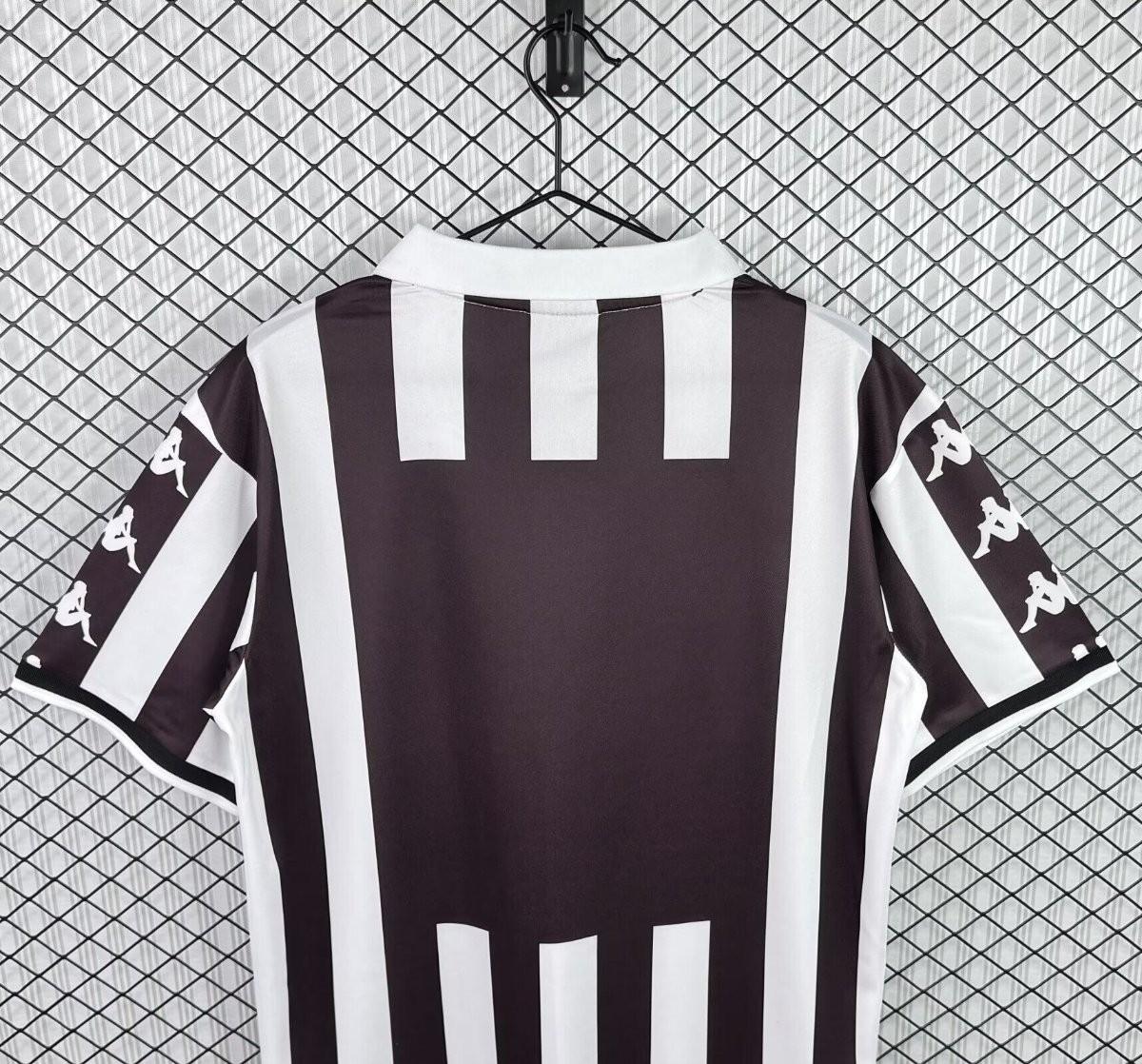 Retro 00/01 St. Pauli Home Jersey