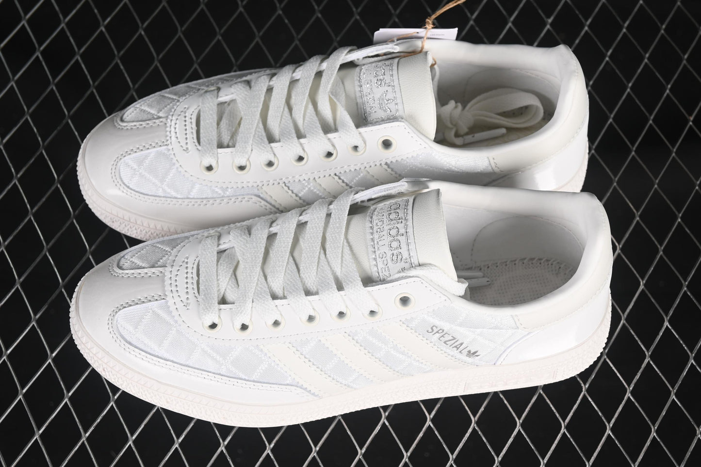 Adidas Handball Spezial Retro Casual Sneakers - KJ0854