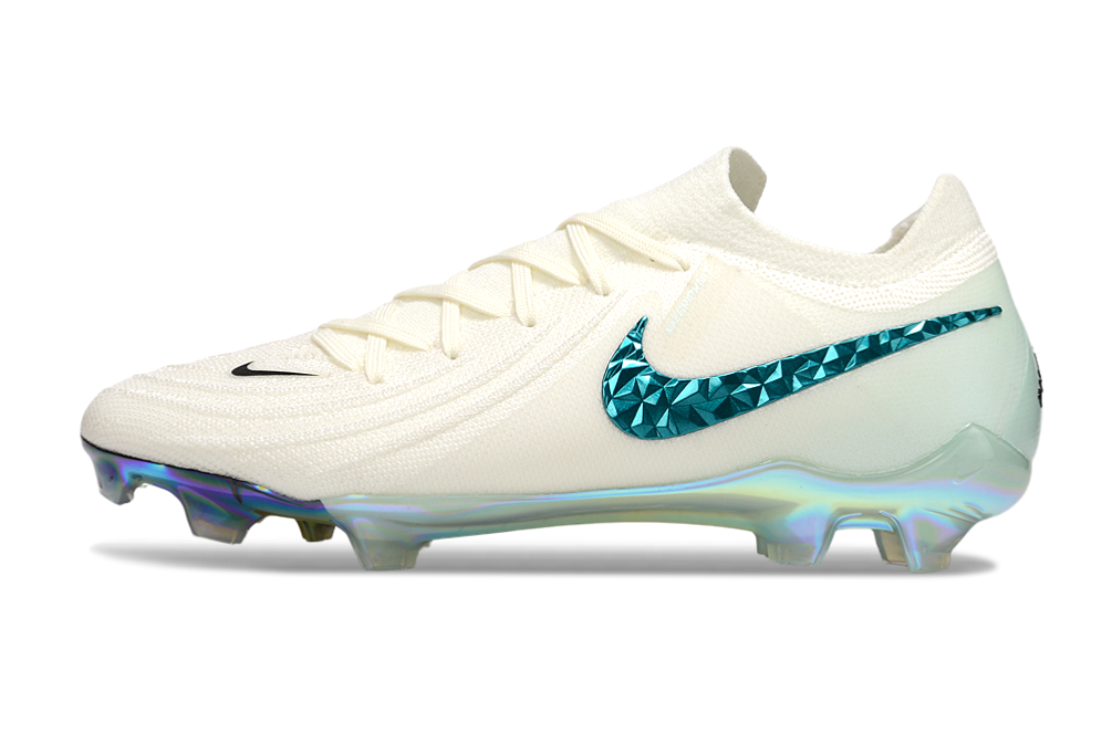 NIKE PHANTOM LUNA ELITE FG