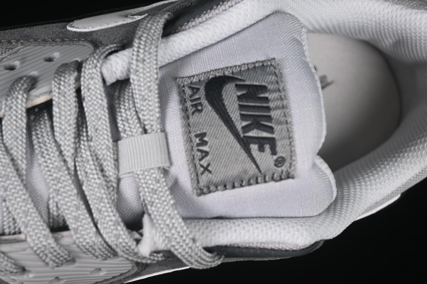 Nike Air Max 90 Retro Running Shoes with Visible Air Cushion - HQ3817-001