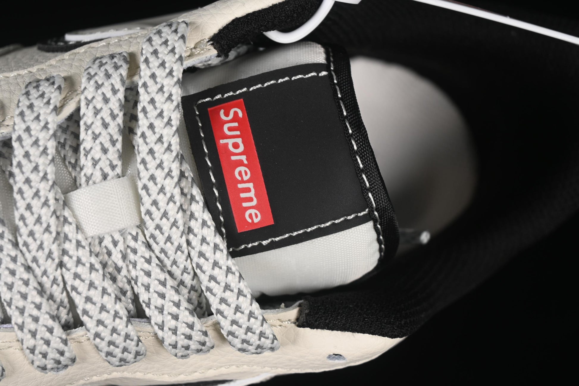 Nike Air Force 1 '07 Low Supreme Collaboration White Black Double Swoosh Casual Sneakers - XS1958-545