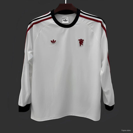 25/26 Manchester United Originals White Crew Long Sleeve Sweat