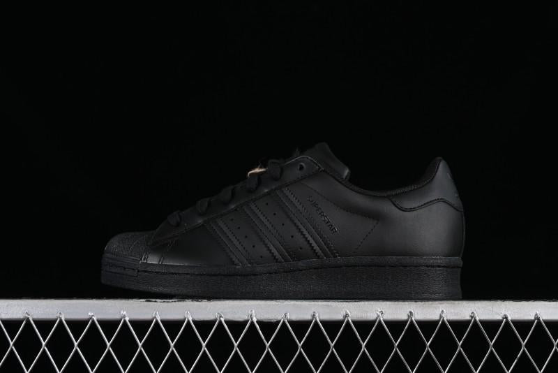 Adidas Superstar EG4957 Classic Shell Toe Casual Sneakers - EG4957
