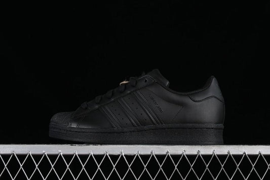 Adidas Superstar EG4957 Classic Shell Toe Casual Sneakers - EG4957