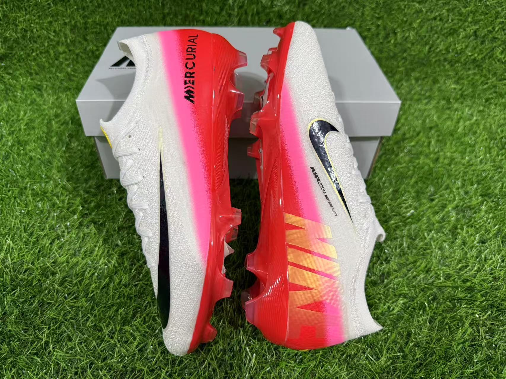Nike Air Zoom Mercurial Vapor XV Elite