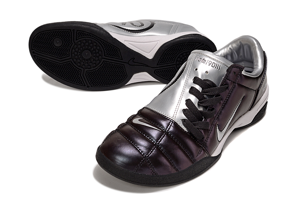 NIKE T90 IC