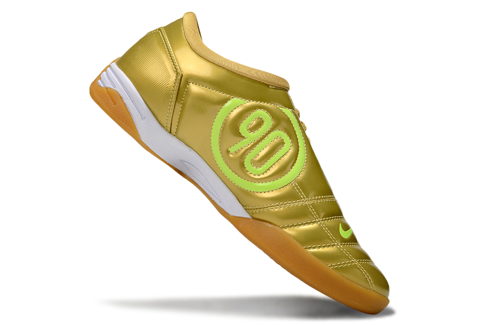 NIKE T90 IC