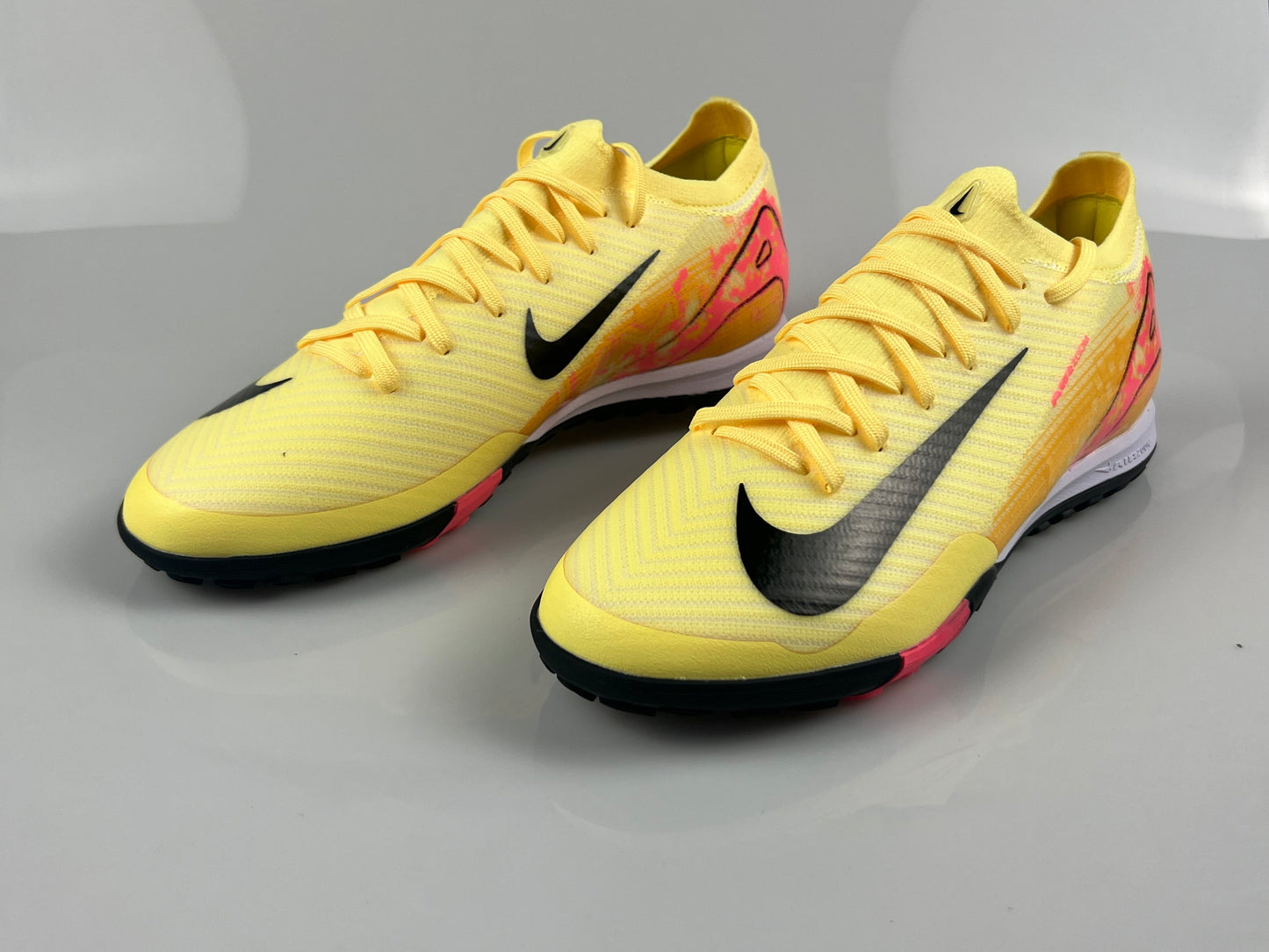 Nike Air Zoom Mercurial Vapor XV Elite