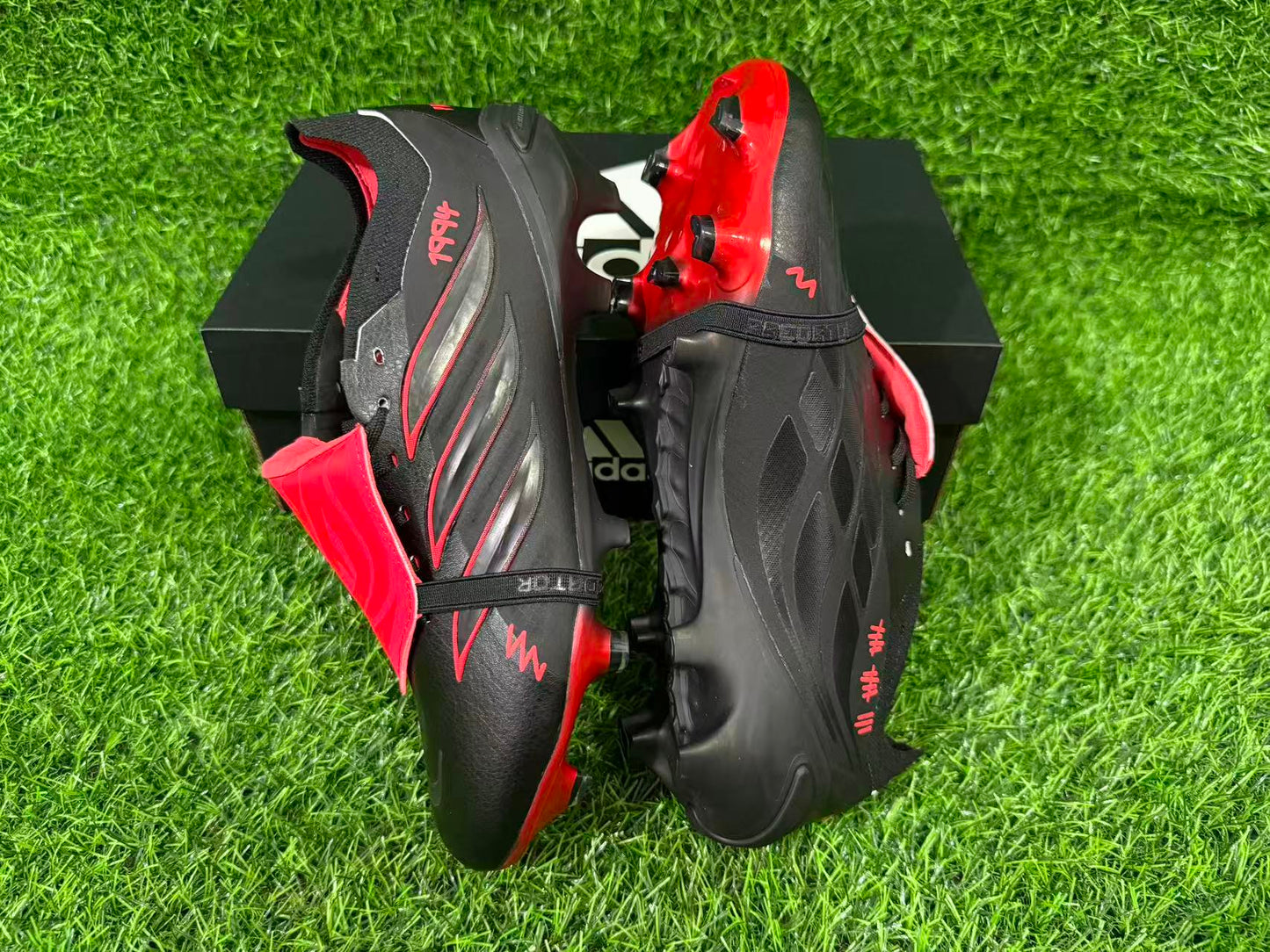 adidas 26 Predator Elite Tongue FG