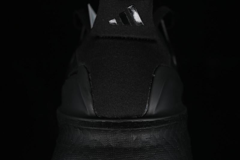 Adidas Ultraboost 5 ID8812 Running Shoes with Boost Cushioning - ID8812