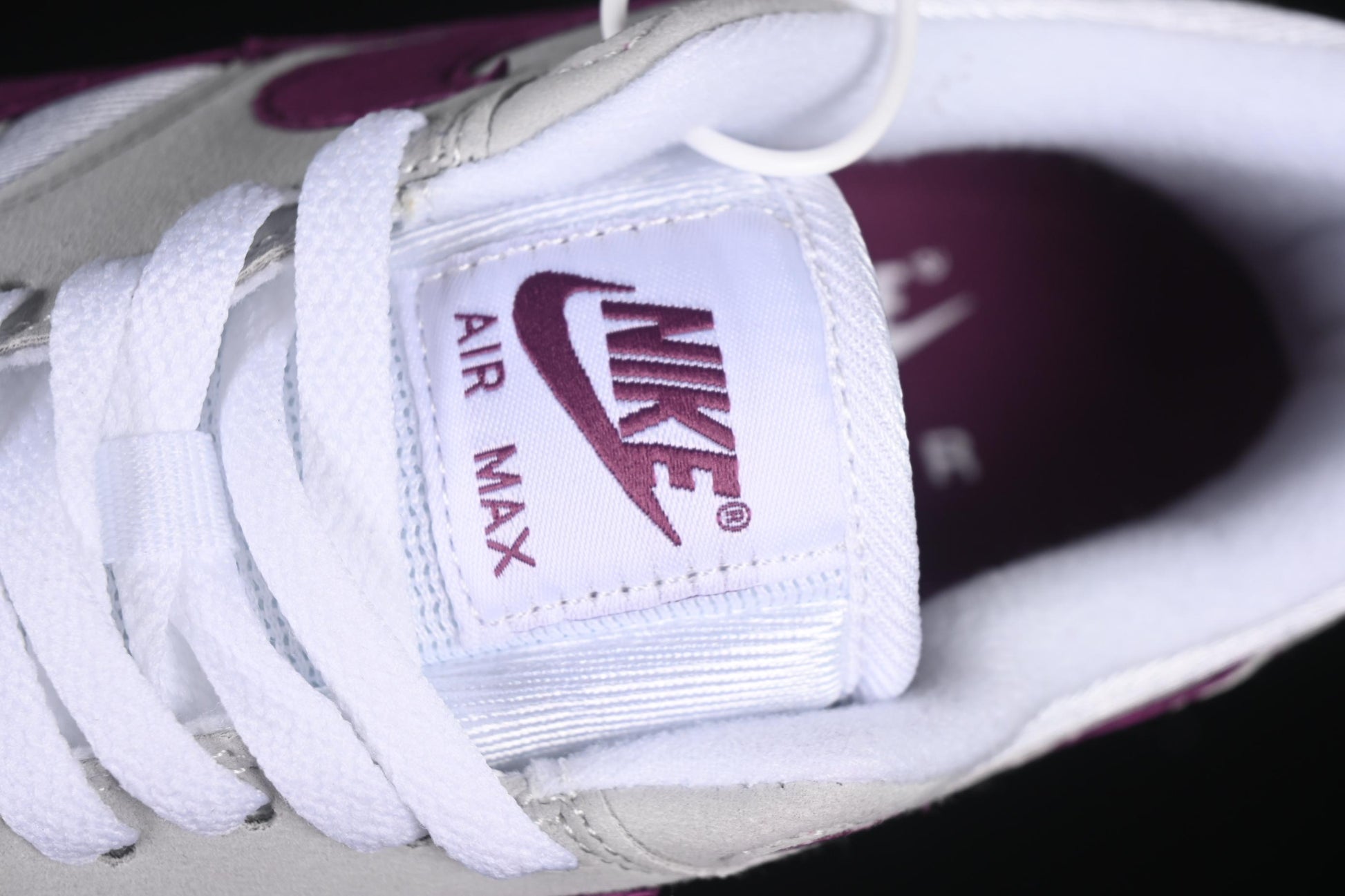 Nike Air Max 1 Retro Running Shoes with Half-Sole Air Cushion - HF1194-101