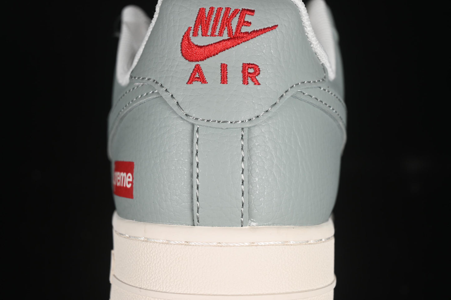 Nike Air Force 1 '07 Low Supreme Collaboration Shoes in Grey - ZH2598-319