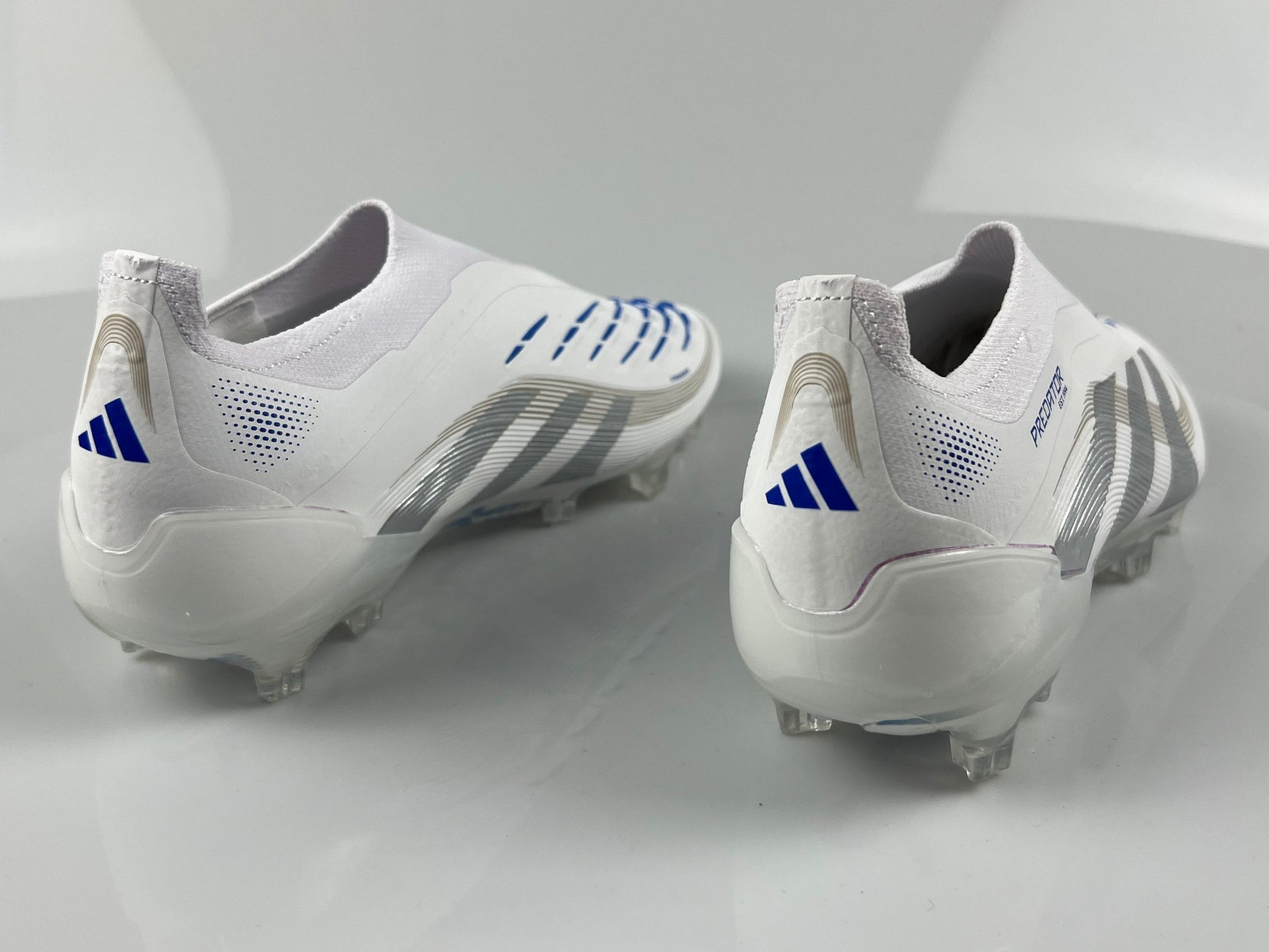 PREDATOR ACCURACY+ FG BOOTS