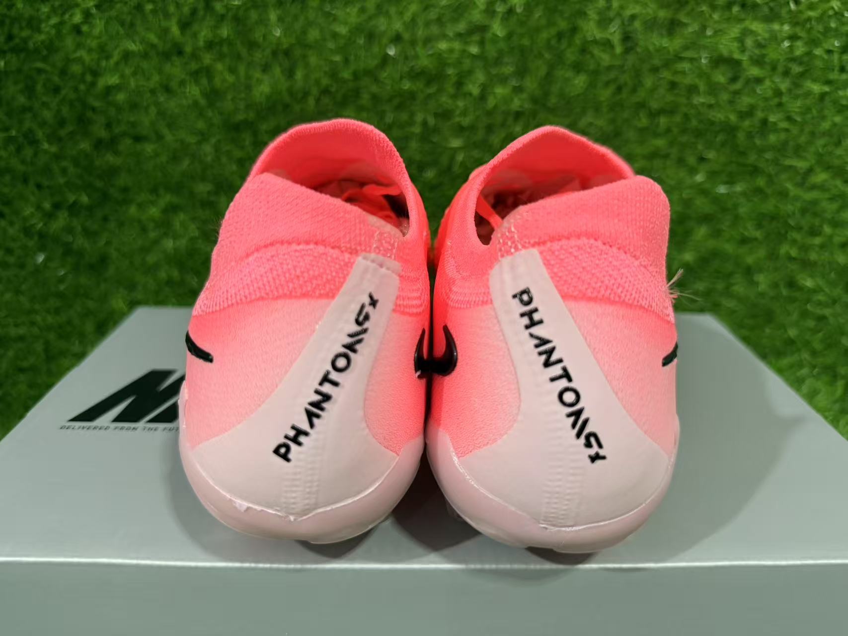 NIKE PHANTOM LUNA ELITE AG