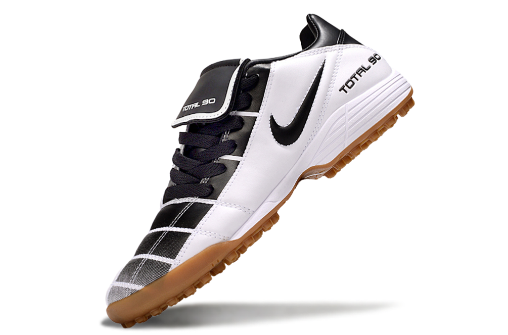 NIKE T90 TF