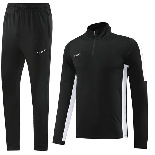 Sold out--NB05 black S-2XL