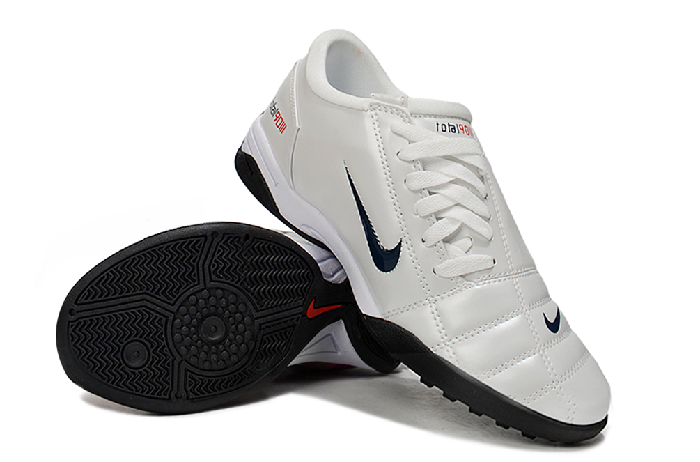 NIKE T90 IC