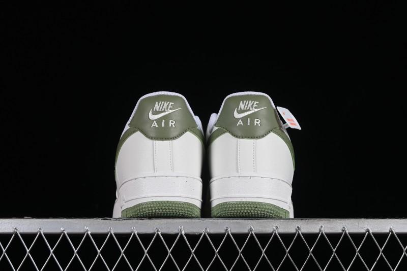Nike Air Force 1 '07 Low Casual Sneakers in White Green - DV3808-106