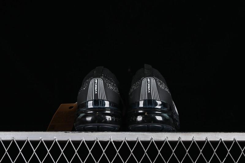 Nike Vapormax 2023 Flyknit Running Shoes with Full-Length Air Cushion - DV1678-001