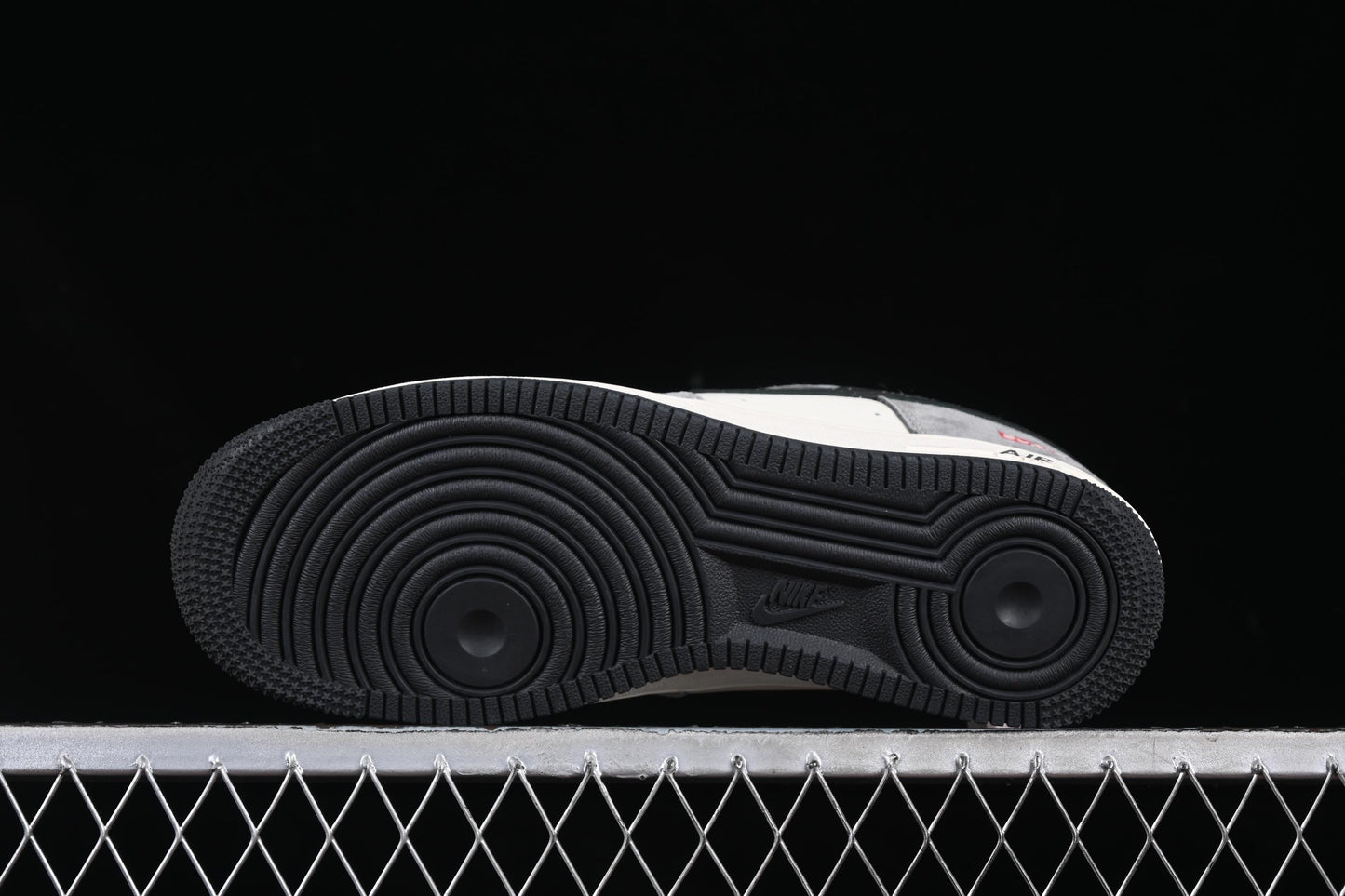 Nike Air Force 1 '07 Low Supreme Collaboration Black Grey Patchwork Casual Sneakers - XZ6188-792