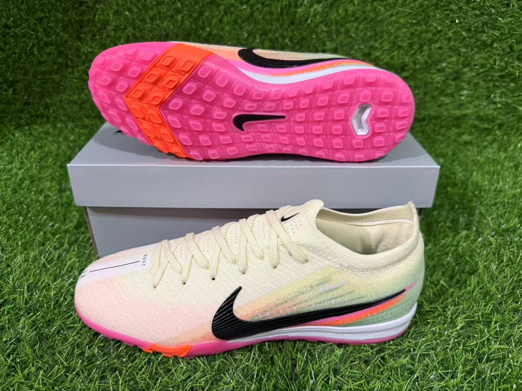Nike Air Zoom Mercurial Vapor XV Elite