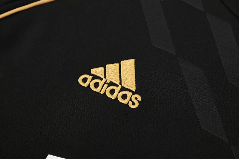 Retro 11/12 Real Madrid Black Half Zipper Jacket