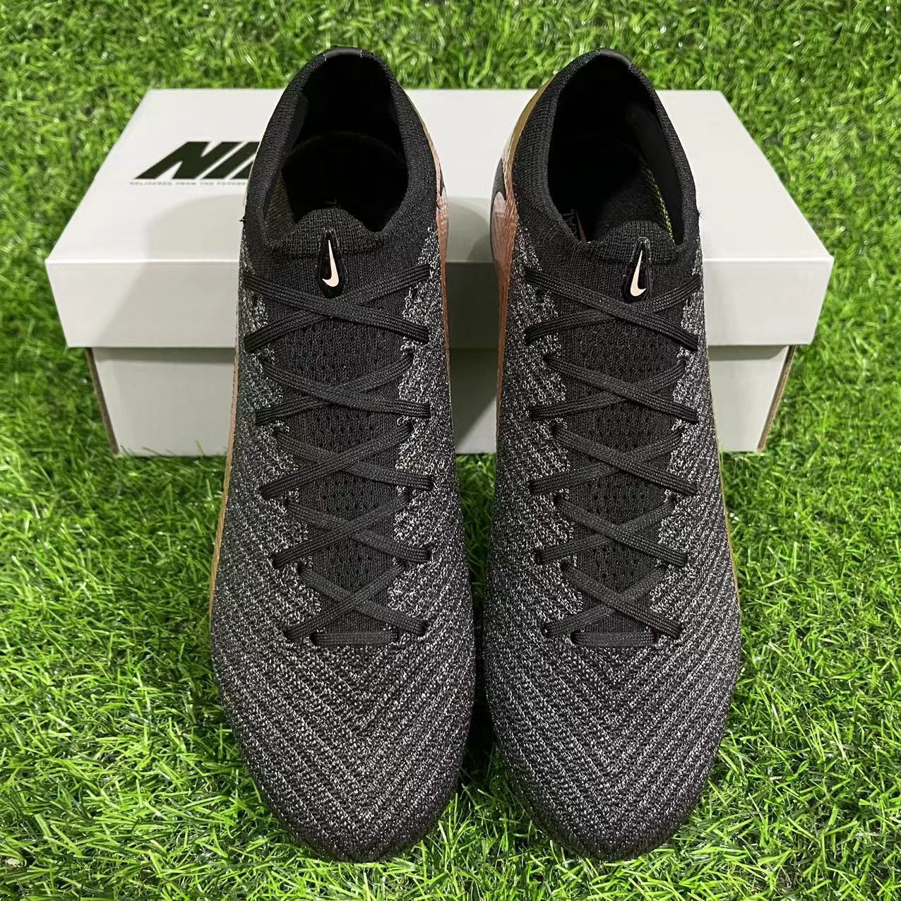 Nike Air Zoom Mercurial Vapor XV Elite
