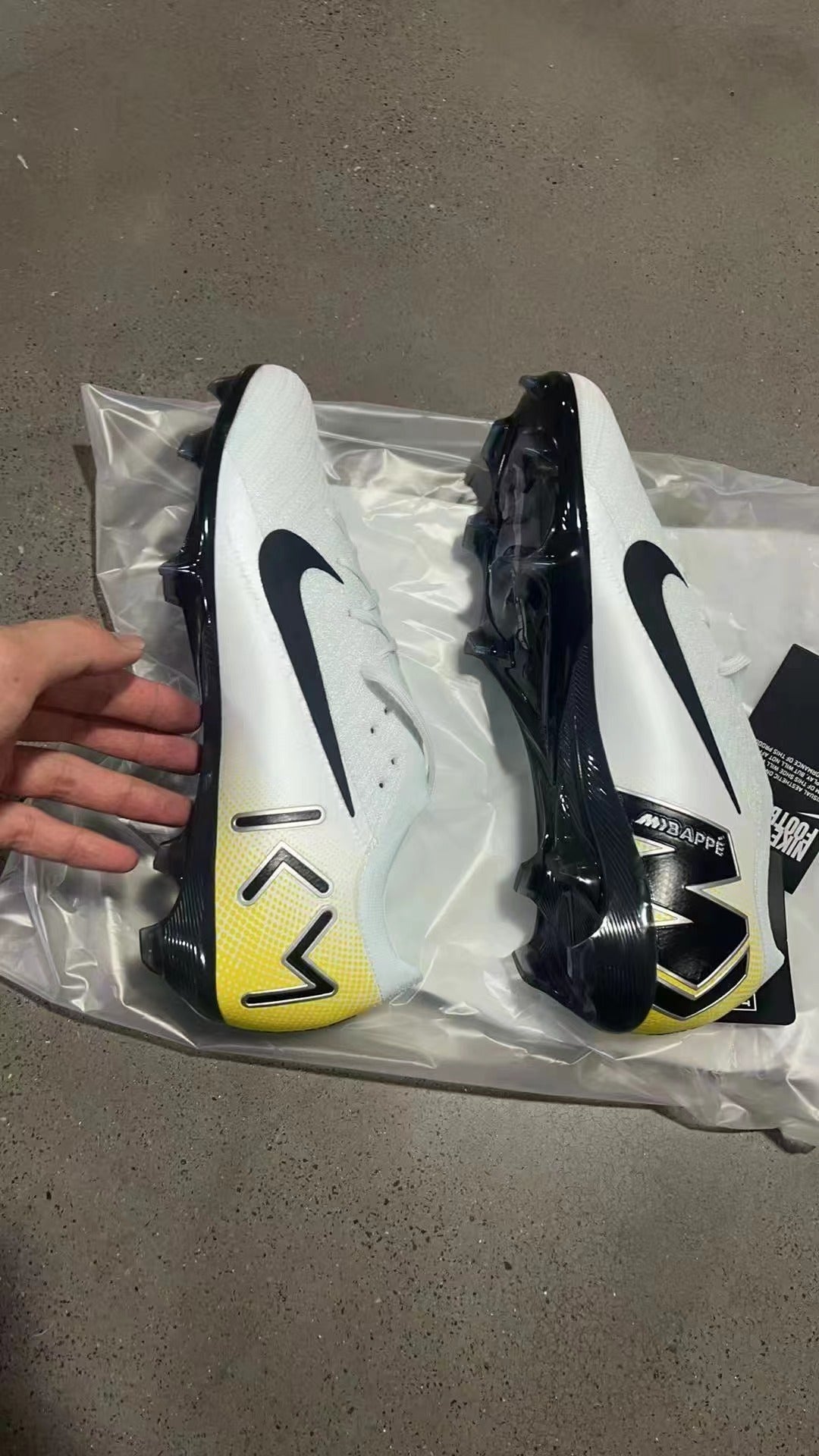 Nike Air Zoom Mercurial Vapor XV Elite