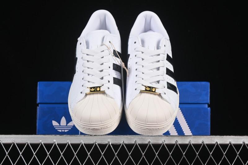 Adidas Bape Superstar Casual Sneakers with Shell Toe Design - JR2701