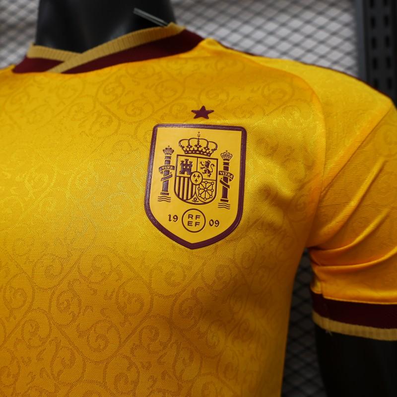 Player Version 26/27 Real Madrid Special Edition Yellow Jersey