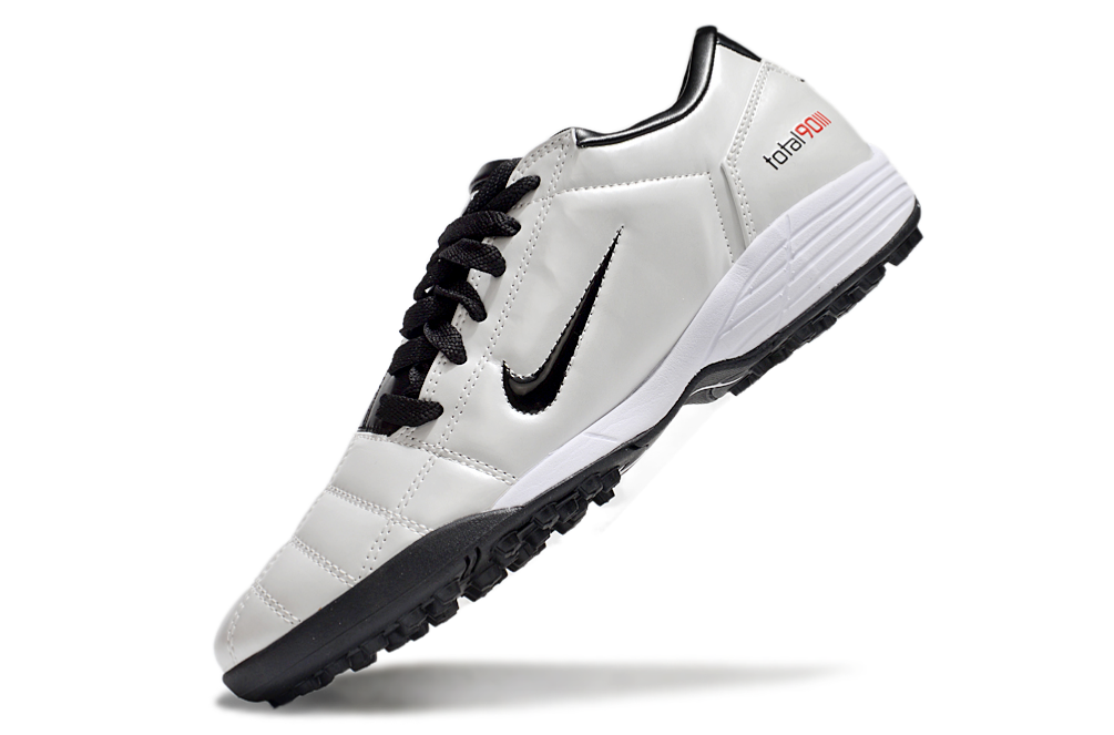 NIKE T90 TF